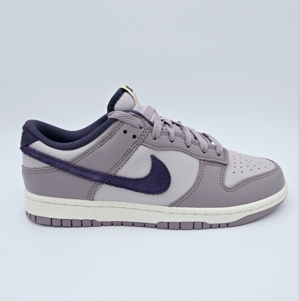 NIKE DUNK LOW RETRO SE Ligth Violet Ore Purple Men's Shoes  HQ3642 202.  #C9